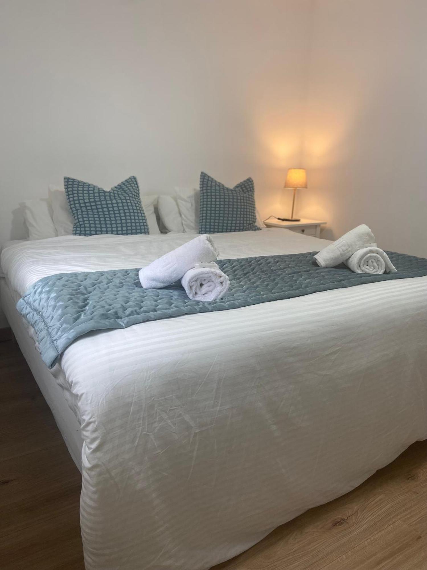 Dh Apartamento Turistico Onís Εξωτερικό φωτογραφία