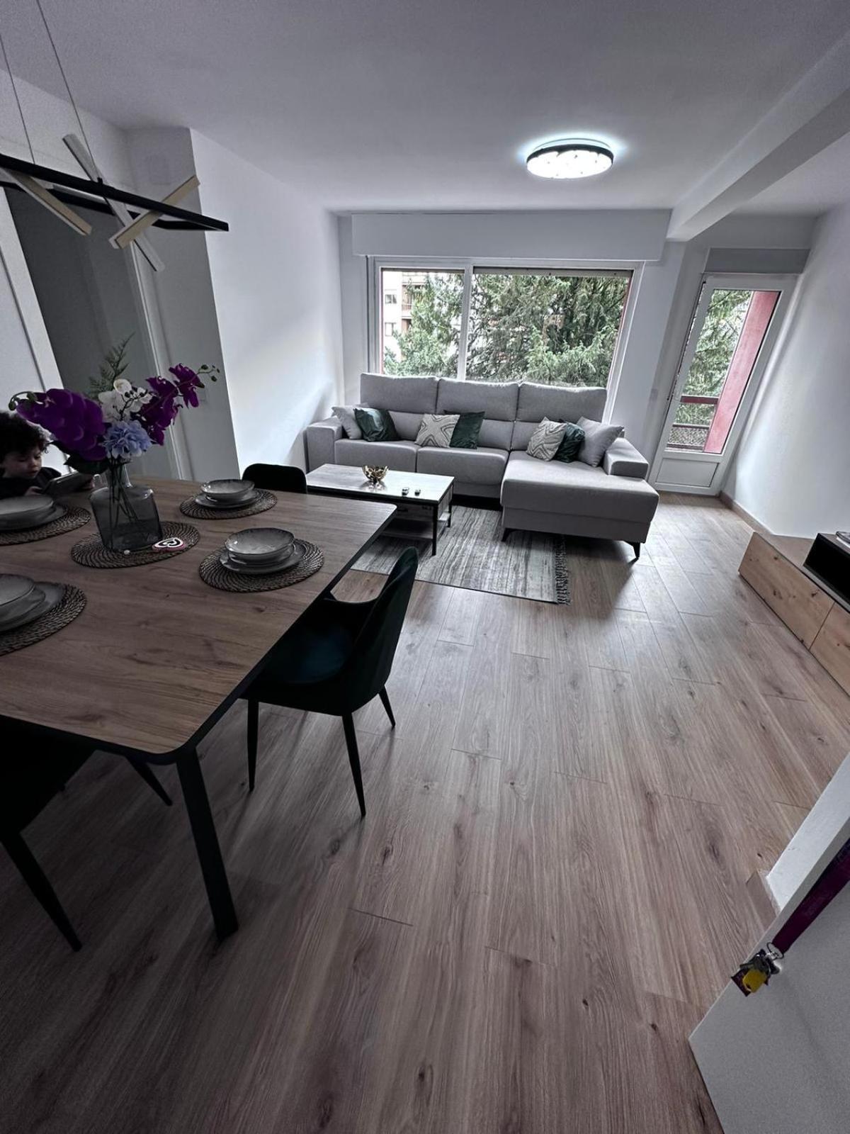Dh Apartamento Turistico Onís Εξωτερικό φωτογραφία